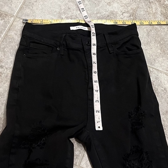 PacSun High Rise Destroyed Distressed Jegging Jeans Black Size 25 Stretchy - Picture 7 of 9